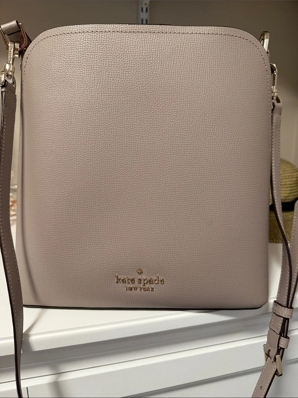 Kate Spade Darcy Bucket Bag: Warm Taupe Pebbled Leather Crossbody with Gold Log
